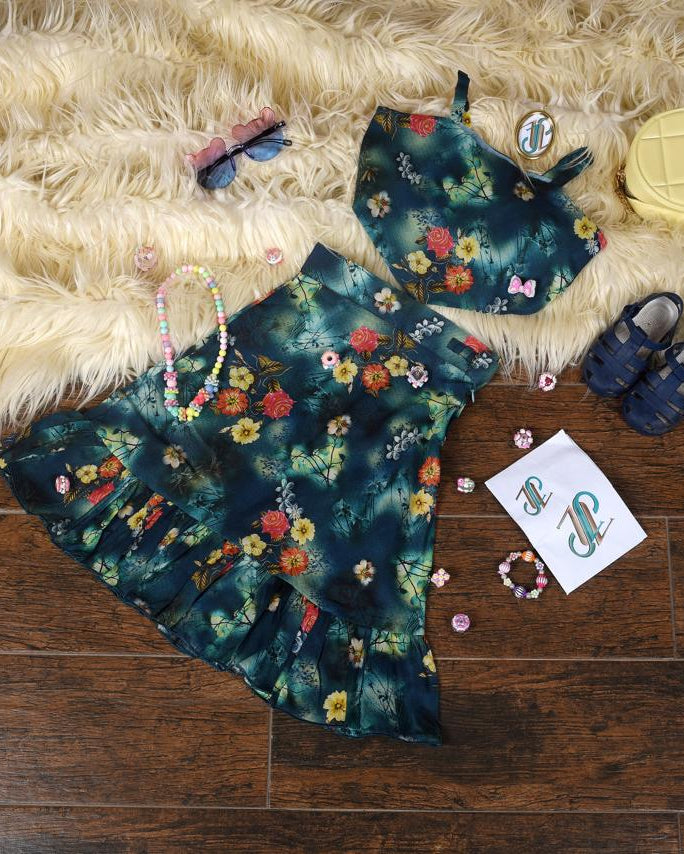 Floral dress with a fitted crop top